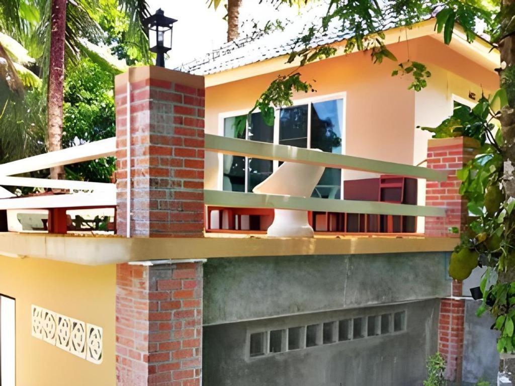 Rommai Rimnaam Resort Ранонг Екстер'єр фото
